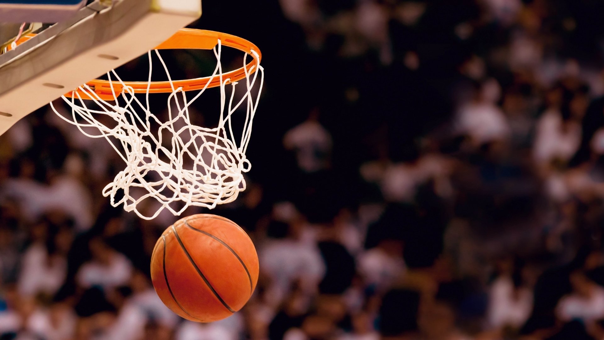 不只是爆冷！解剖塞维利亚对马竞的技术性碾压，劳塔罗的爆发揭示了另一种成功路径